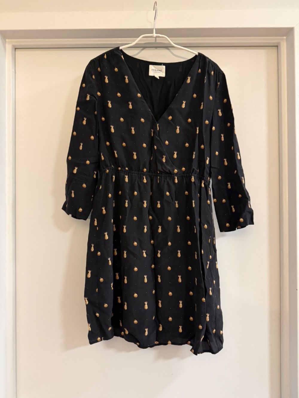 Black Sezane Dress with fruit motif - 100% silk - Picture 3 of 6